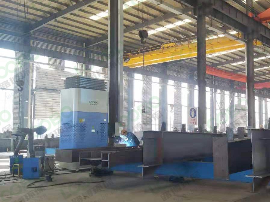 高效凈化，循環(huán)利用，自循環(huán)煙塵凈化一體機(jī)，助力綠色生產(chǎn)，打造無塵車間.jpg